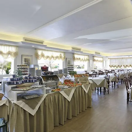 Piccadilly Hotel